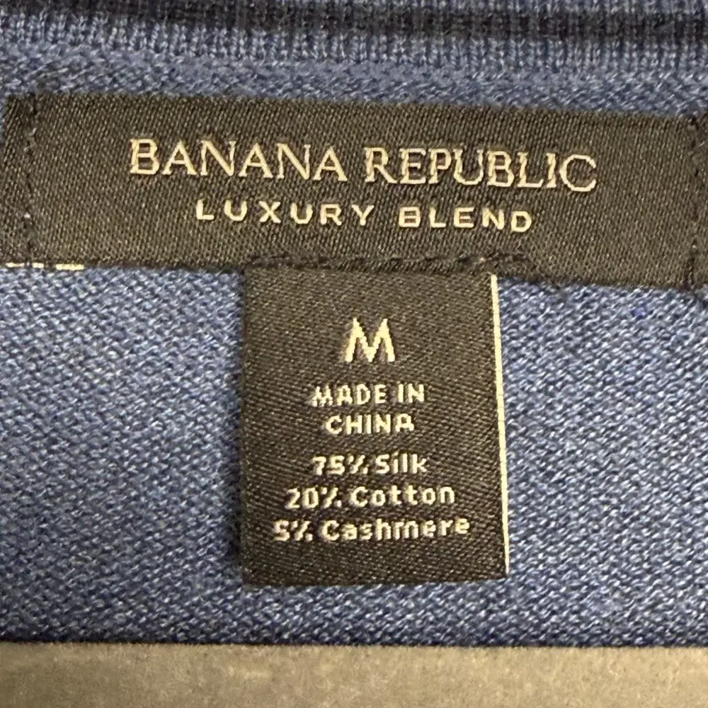 Banana Republic Silk Cashmere Blend V-Neck Sweater Mens Medium Blue Luxury Blend